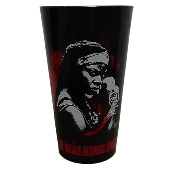 The Walking Dead AMC Pint Glass Michonne Blood Splatter 16oz Black Glass 2015 - Picture 1 of 3